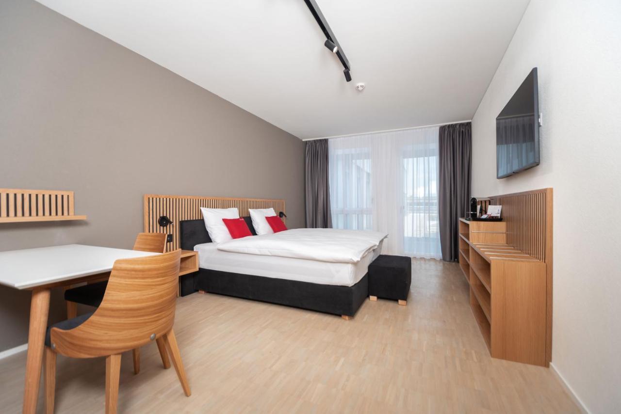 Tailormade Hotel Bab Bachenbuelach Bachenbulach Экстерьер фото